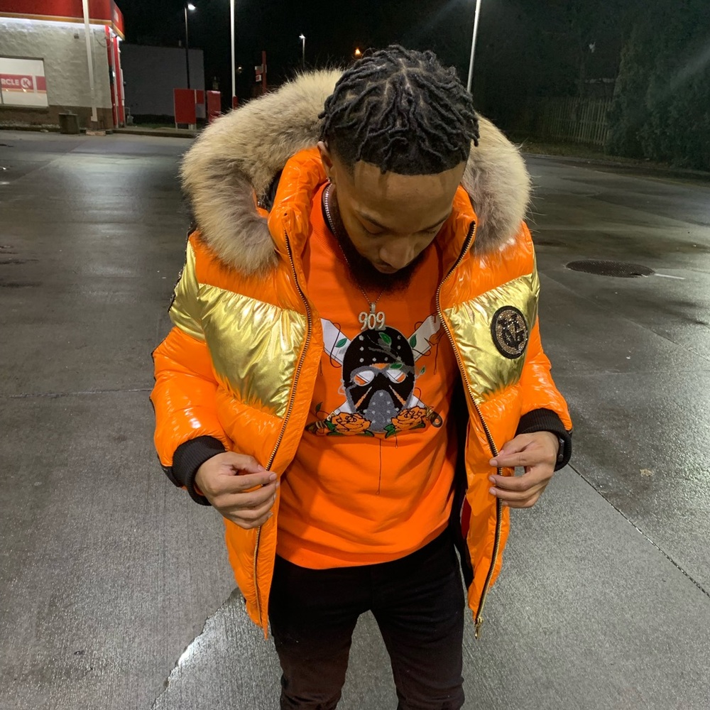 GEORGE V ORANGE PUFFER JACKET